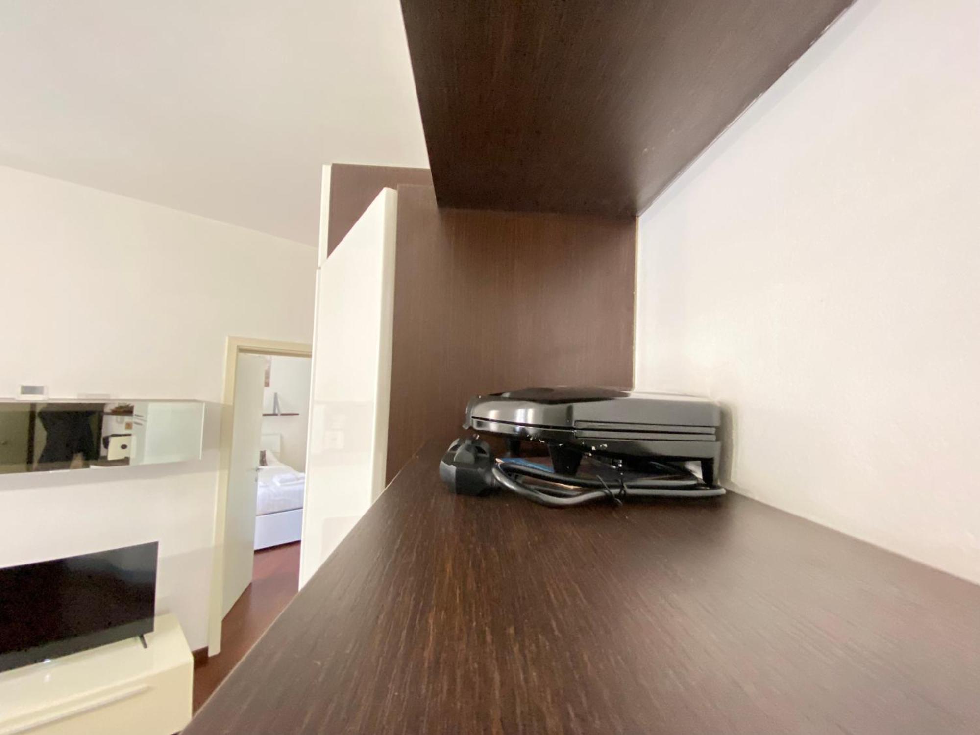 Avantgard Rooms Western Station Bologna Exterior foto