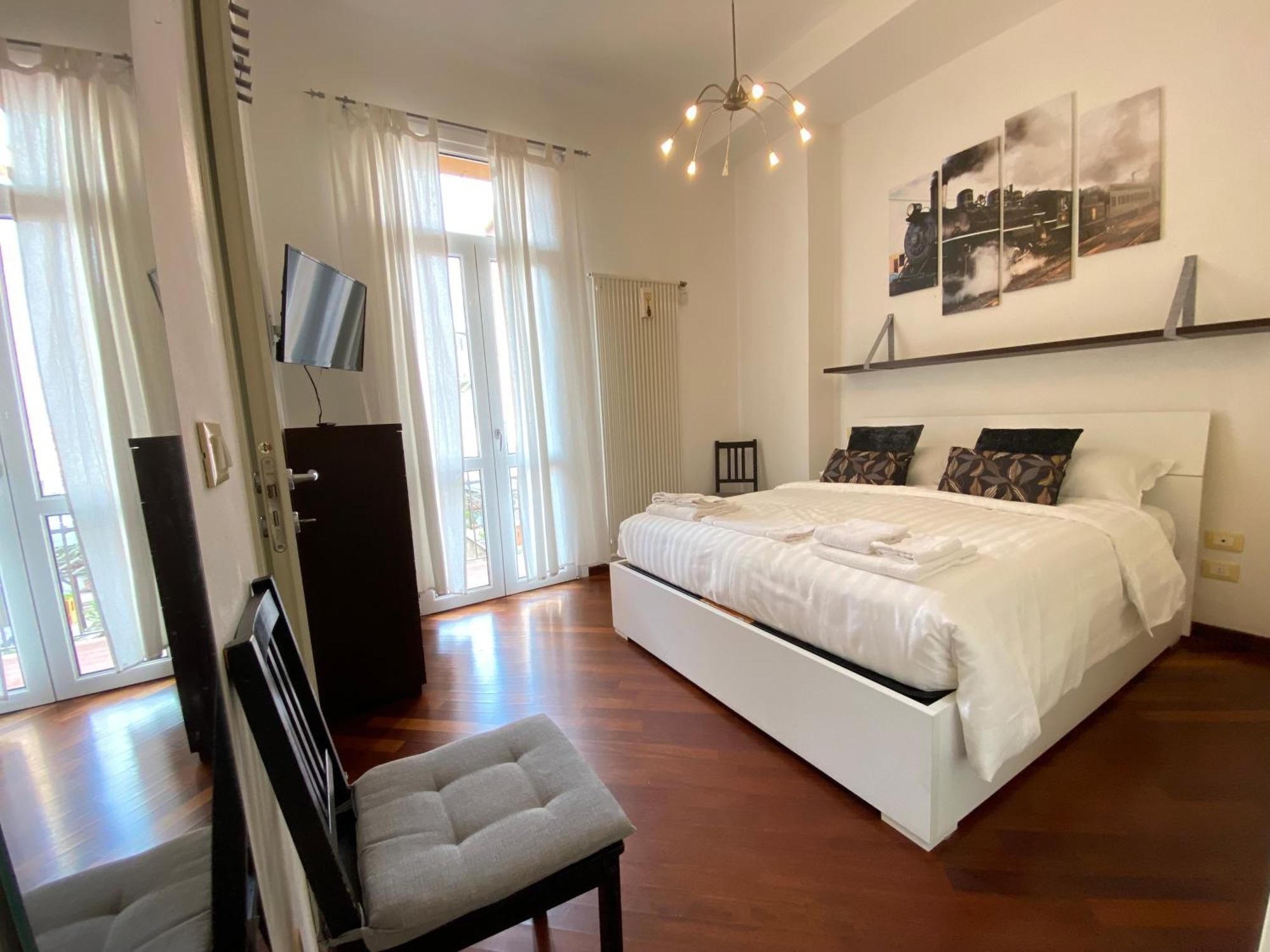 Avantgard Rooms Western Station Bologna Exterior foto