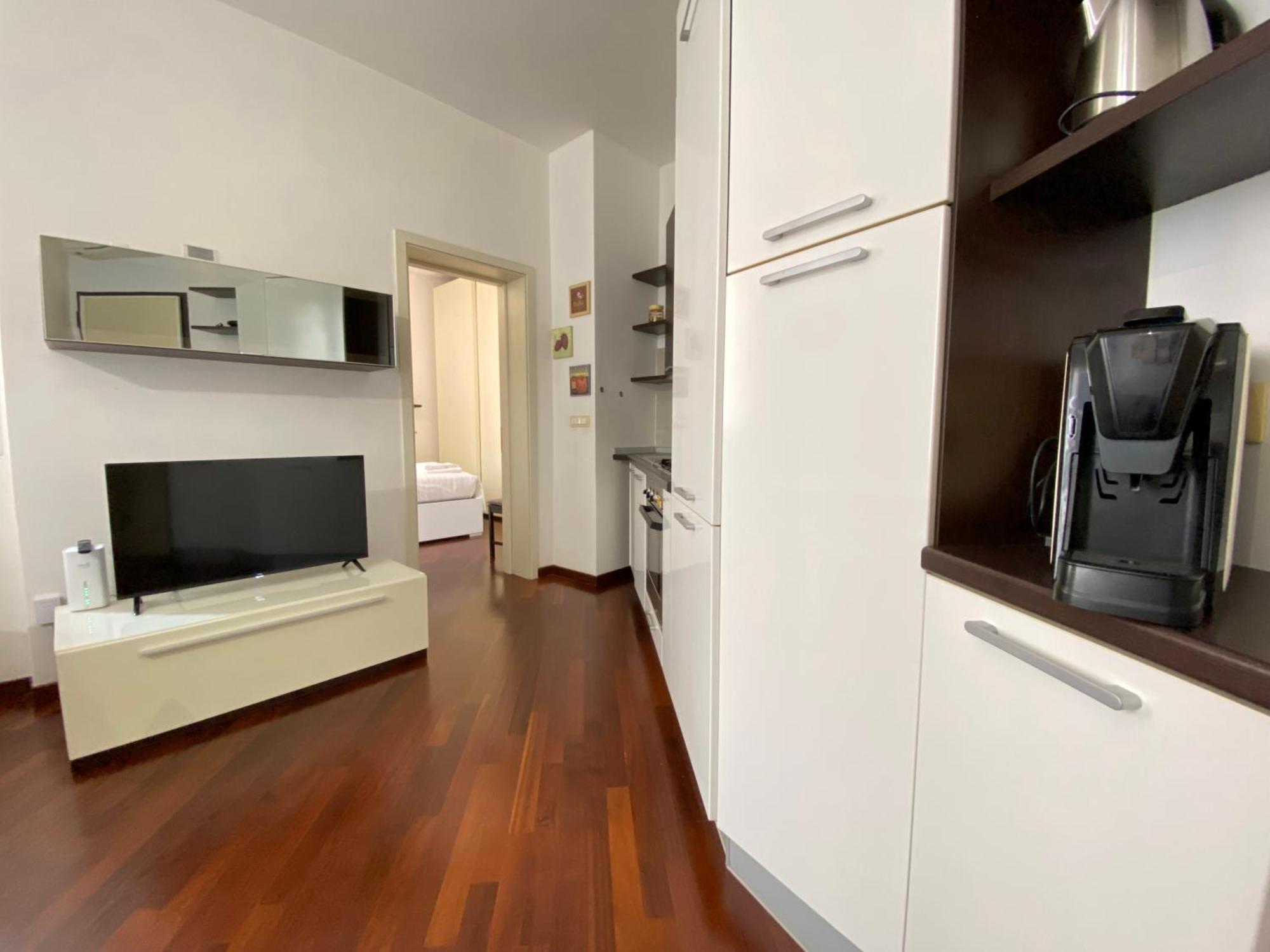 Avantgard Rooms Western Station Bologna Exterior foto